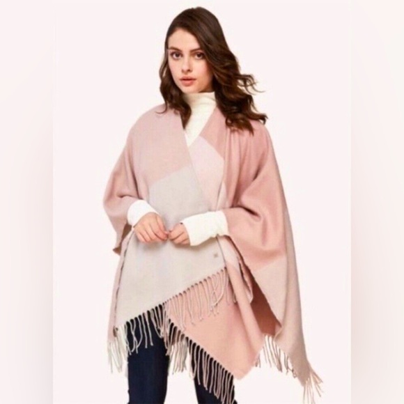 SOIA & KYO Women's Open Front Pink and Cream Fringe Shawl - Picture 1 of 7